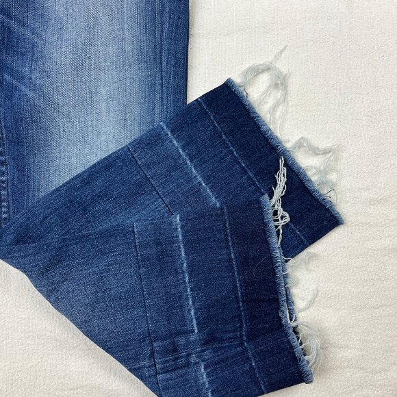 Candiani Closed Blue Jeans Size 26 Raw Hem Denim Dark Wash Distressed Threads - Picture 10 of 16